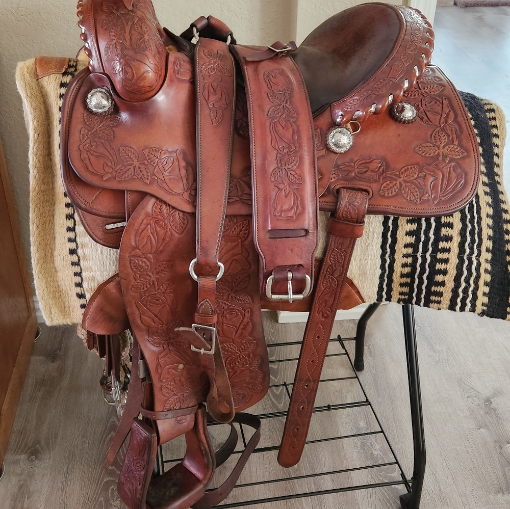 Monte Foreman Balanced Ride Saddle
